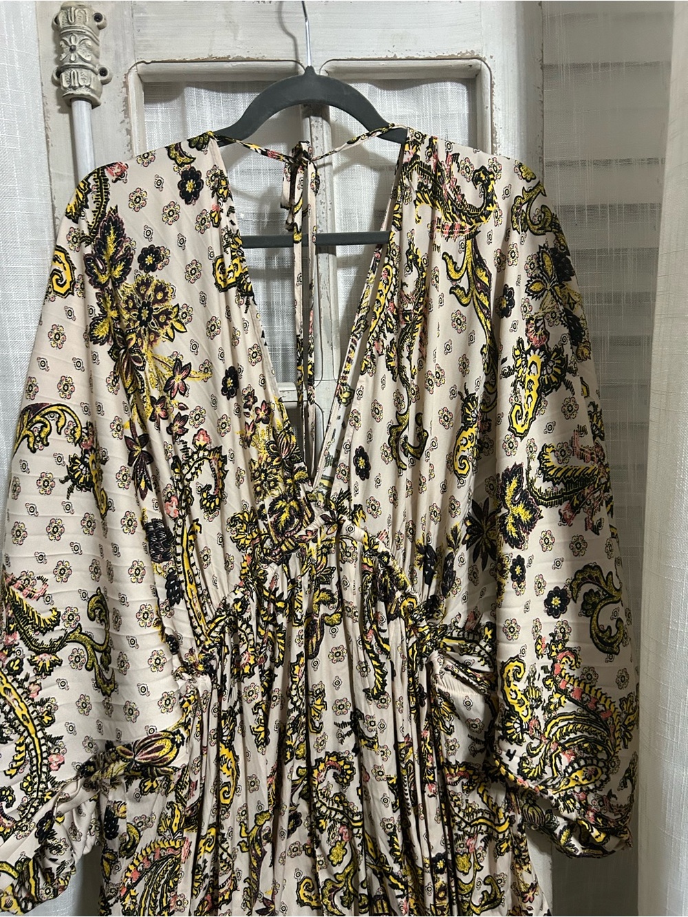 FREE PEOPLE Arzel Mini Dress Paisley V-Neck Boho Pleated Fairycore Magic Large - Picture 9 of 10